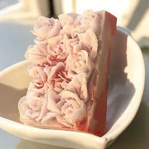 Cherry lavender scent 3D roses handmade soap 2x3in 4oz donkey milk & shea butter